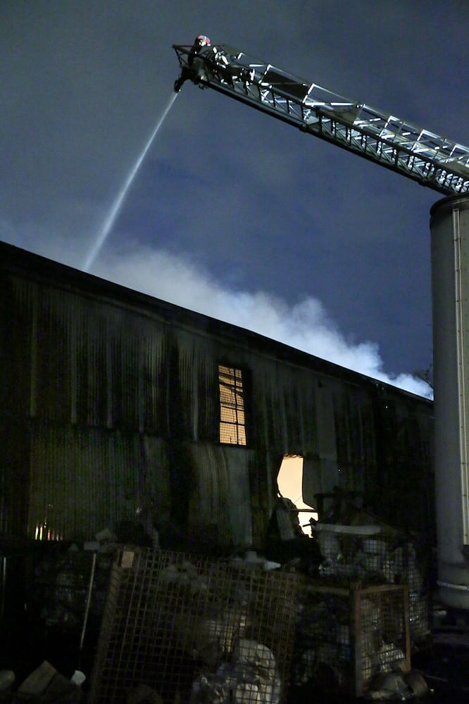 Atlanta firefighters battle warehouse fire