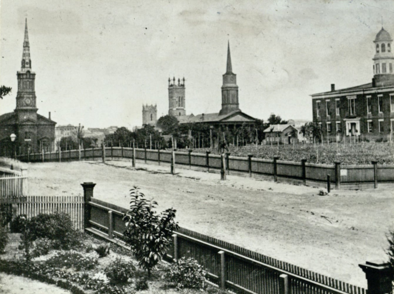 The Georgia Capitol through the years