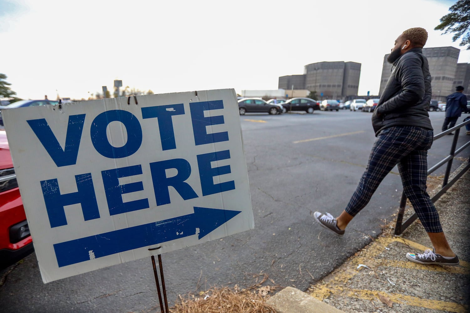 PHOTOS: Early voting begins in Georgia