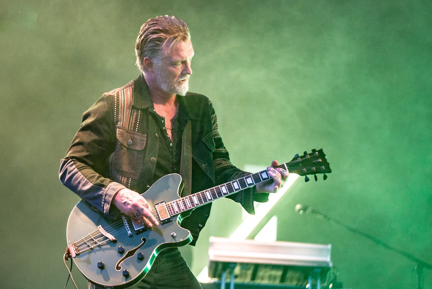 Atlanta, Ga: Queens of the Stoneage put on the tightest set of the day wowing fans and making believers out of everyone at the Piemont Stage. Photo taken Saturday May 4, 2024 at Central Park, Old 4th Ward. (RYAN FLEISHER FOR THE ATLANTA JOURNAL-CONSTITUTION)