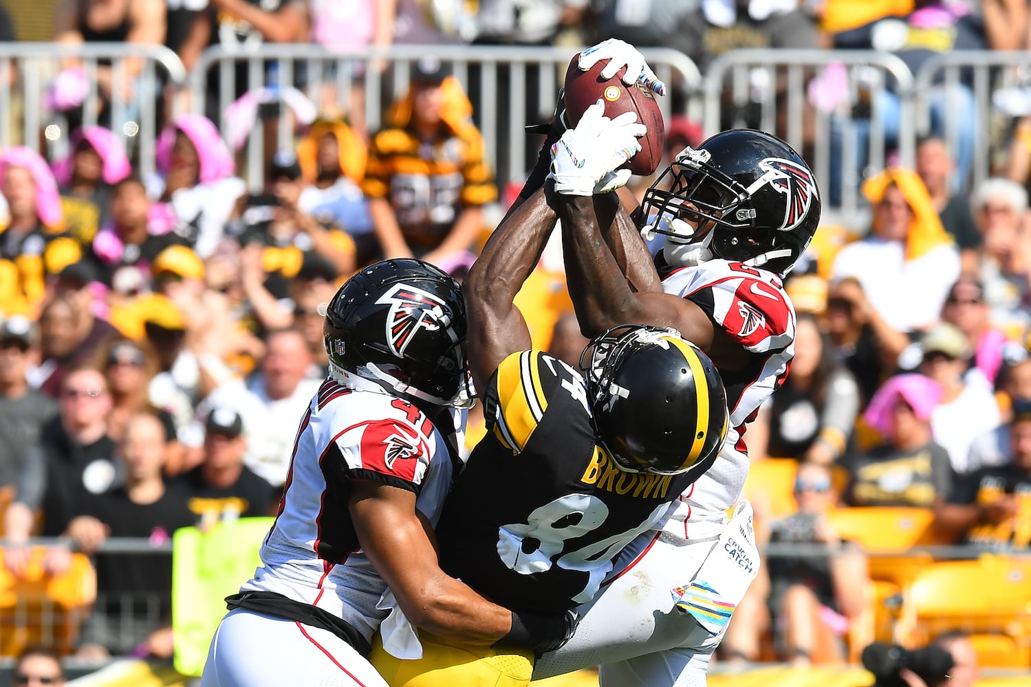 Photos: Falcons battle Steelers in key road game