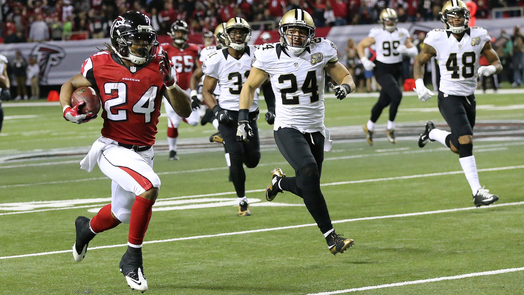 Jan. 1, 2017: Saints vs. Falcons