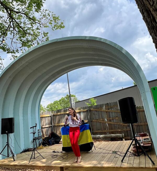 Halfway Crooks Beer recently opened its renovated HC Biergarten in Atlanta’s historic Summerhill neighborhood. ((Courtesy of Shawn Bainbridge)