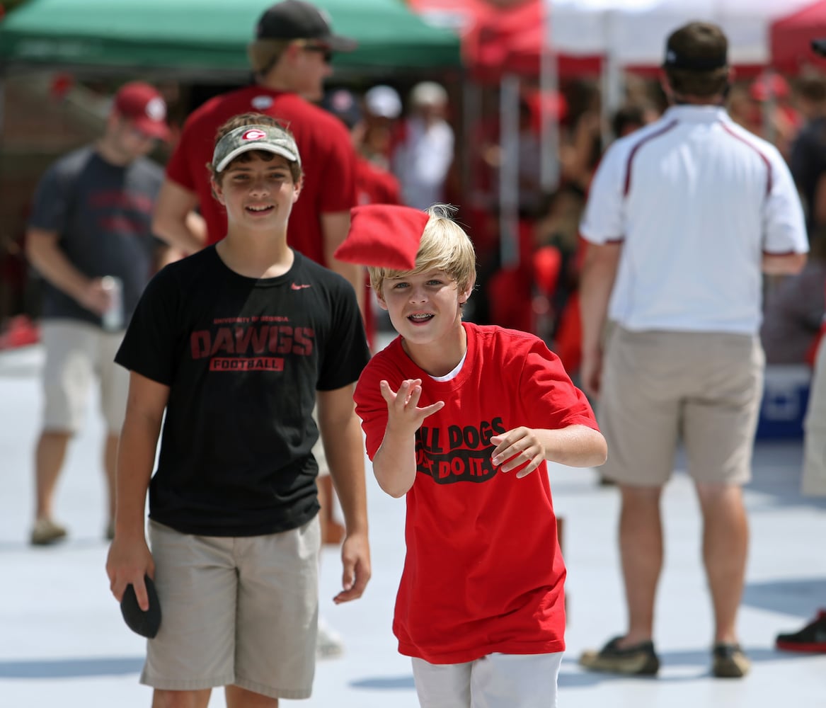 UGA fans gather before the game