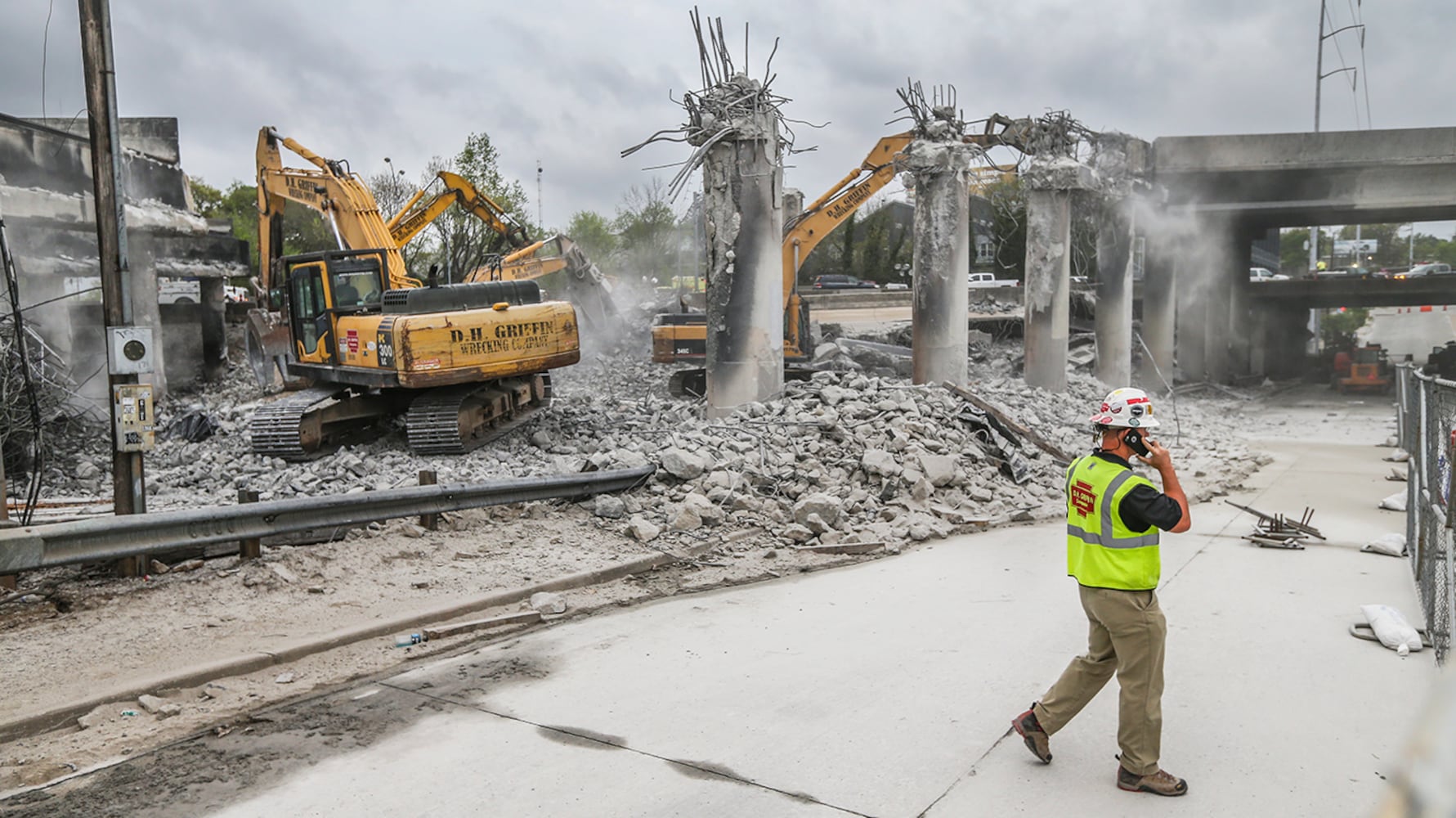 PHOTOS: When Atlanta’s I-85 caught fire, collapsed on March 30, 2017