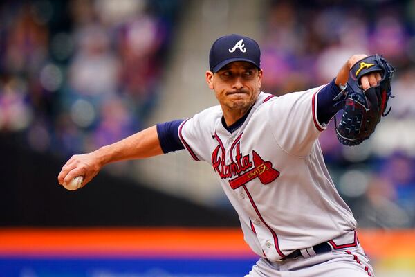 Atlanta Braves' Charlie Morton pitches during the first inning in the first baseball game of a doubleheader against the New York Mets Tuesday, May 3, 2022, in New York. (AP Photo/Frank Franklin II)