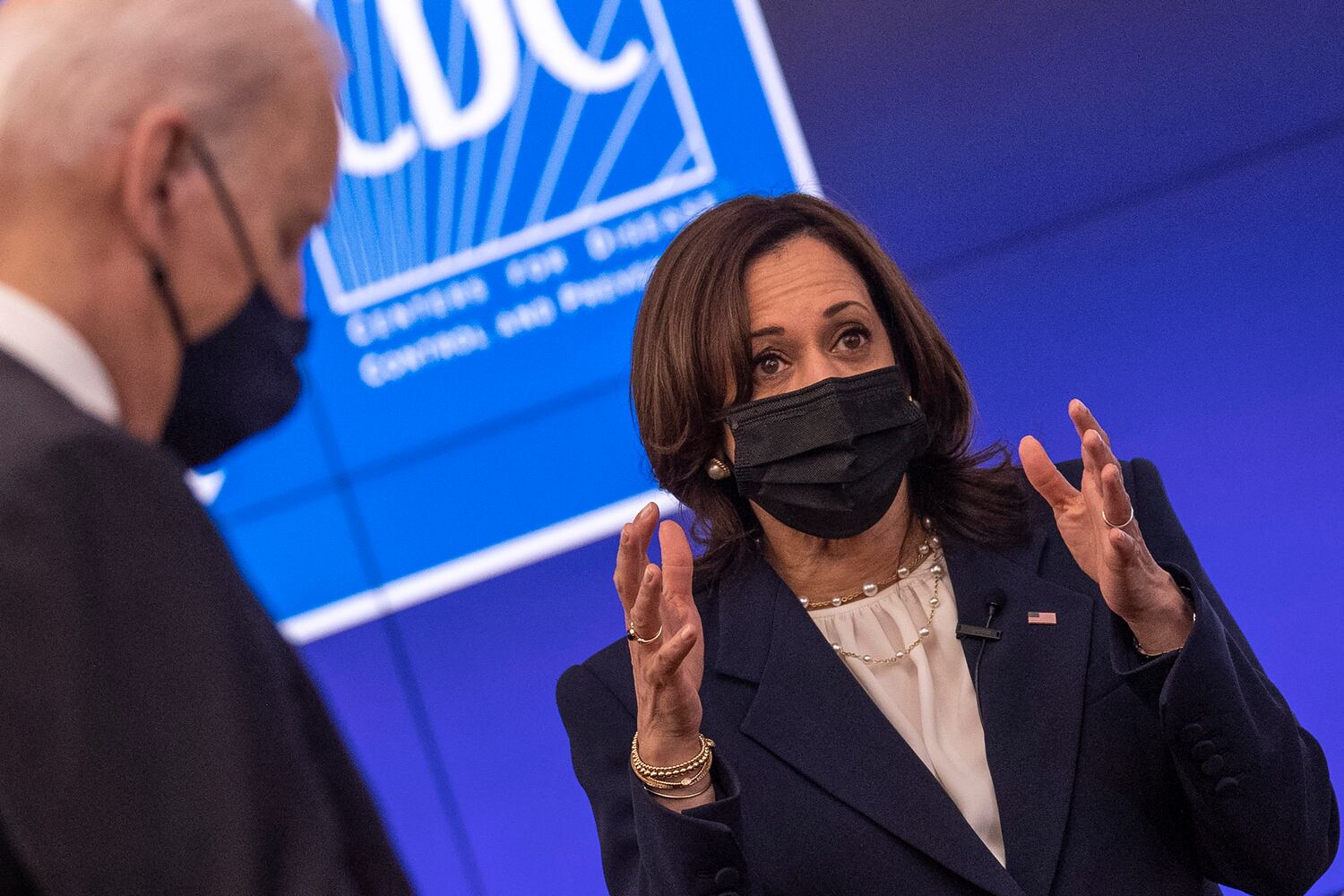 US-NEWS-BC-BIDEN-HARRIS-CDC-1-GET