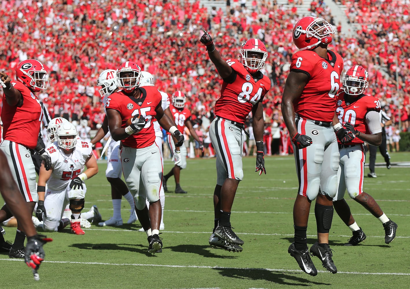 PHOTOS: Bulldogs roll over Austin Peay in Athens