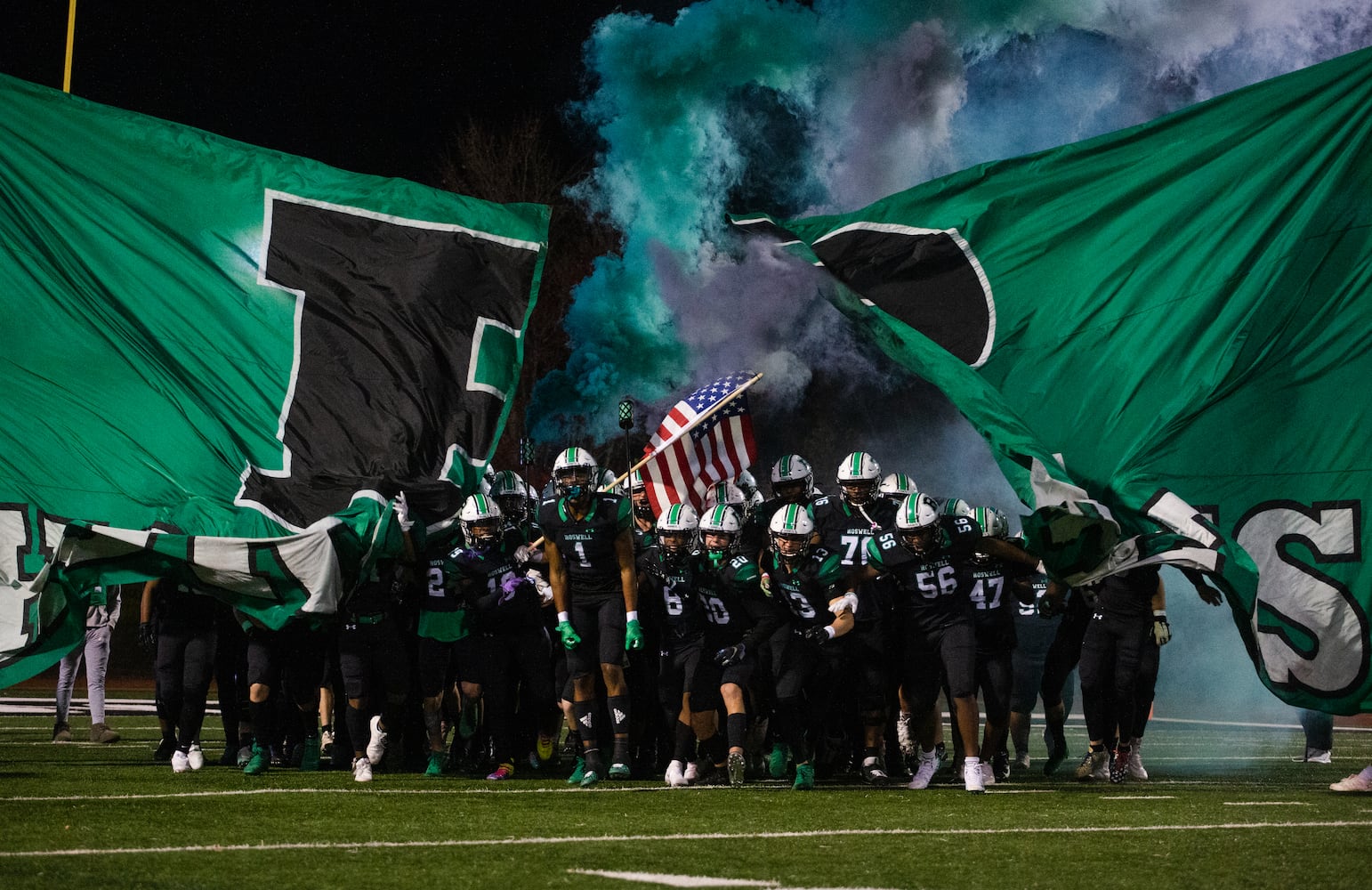 Mill Creek vs. Roswell: High school football playoffs Round 1