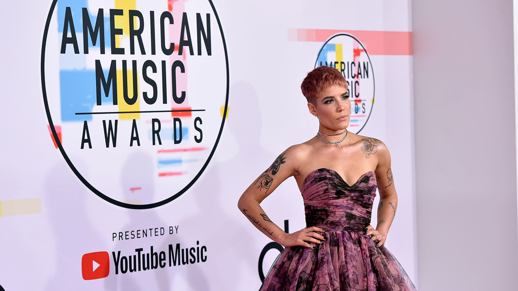 Photos: 2018 American Music Awards red carpet arrivals