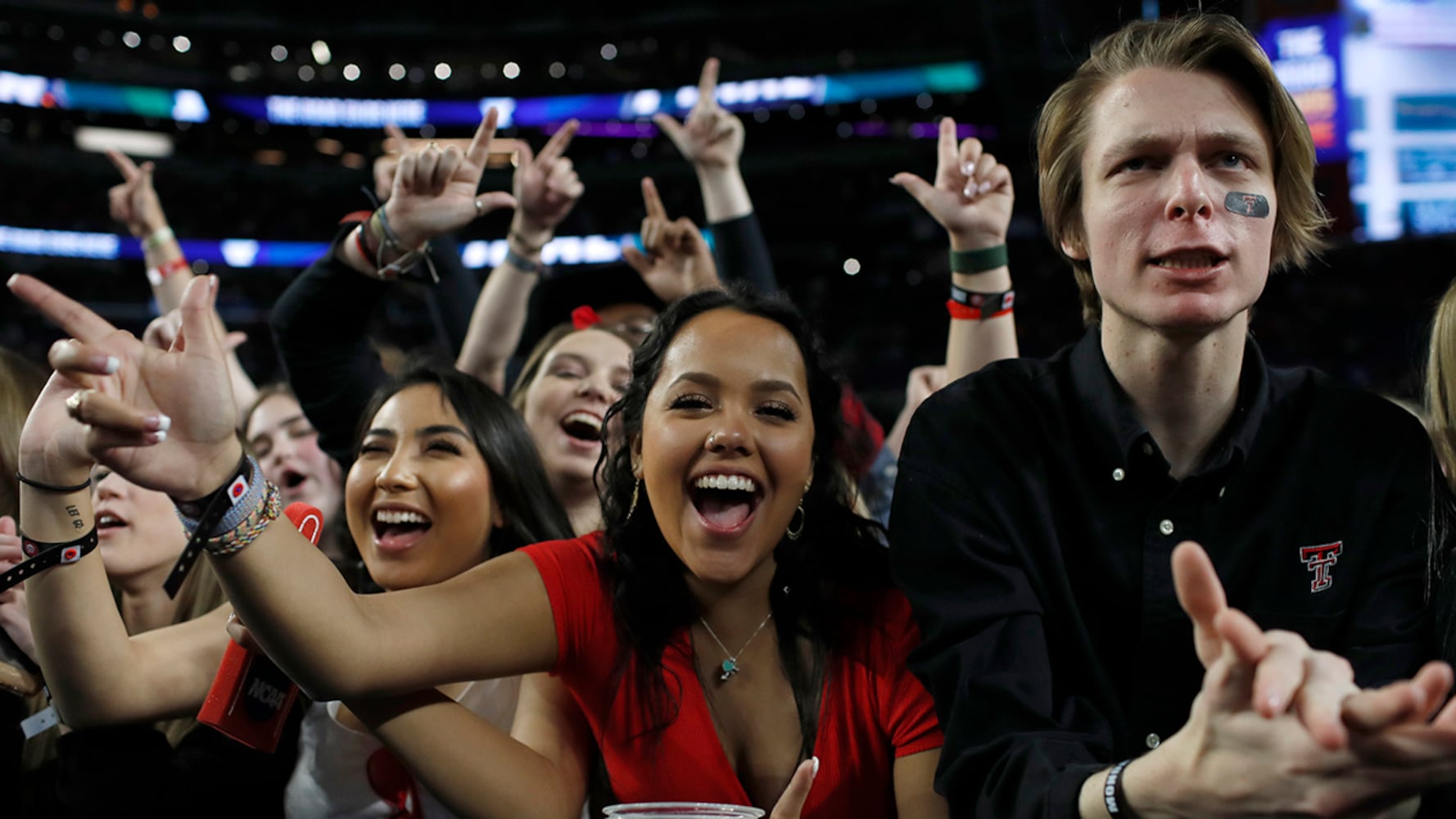 Photos: Final Four Championship: Texas Tech fans