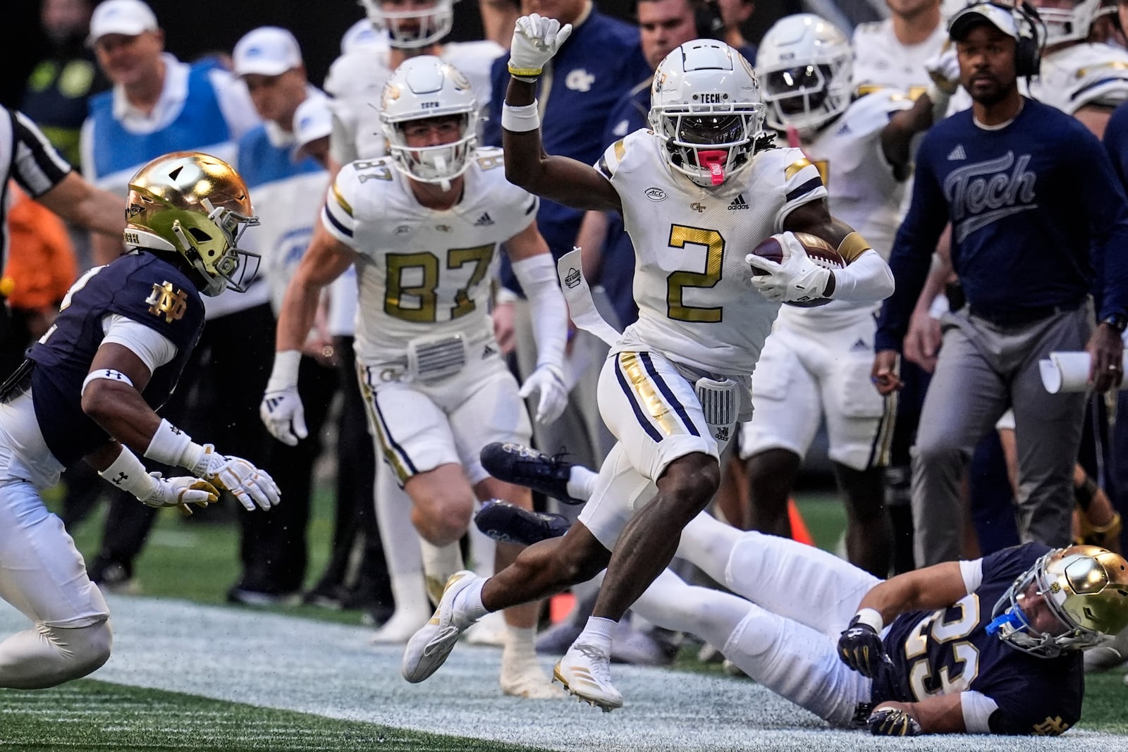 Georgia Tech wide receiver Eric Singleton Jr. (2) runs against Notre Dame during the first half of an NCAA college football game, Saturday, Oct. 19, 2024, in Atlanta. (AP Photo/Mike Stewart)