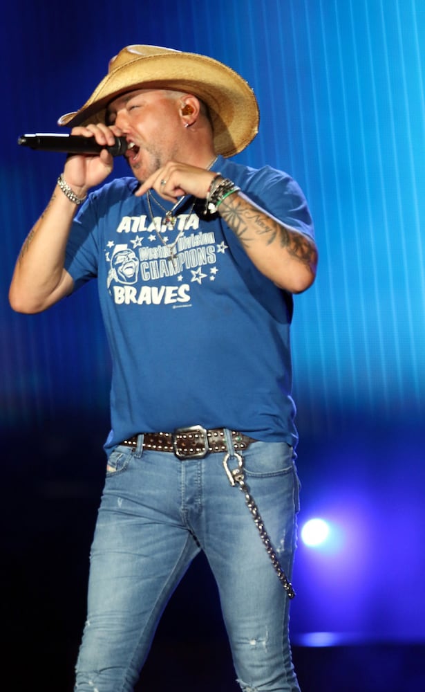 Jason Aldean performs "Tough Crowd" at Lakewood Amphitheatre on his sold-out Atlanta stop on the Highway Desperado Tour on Saturday, August 5, 2023. (Photo: Robb Cohen for The Atlanta Journal-Constitution)