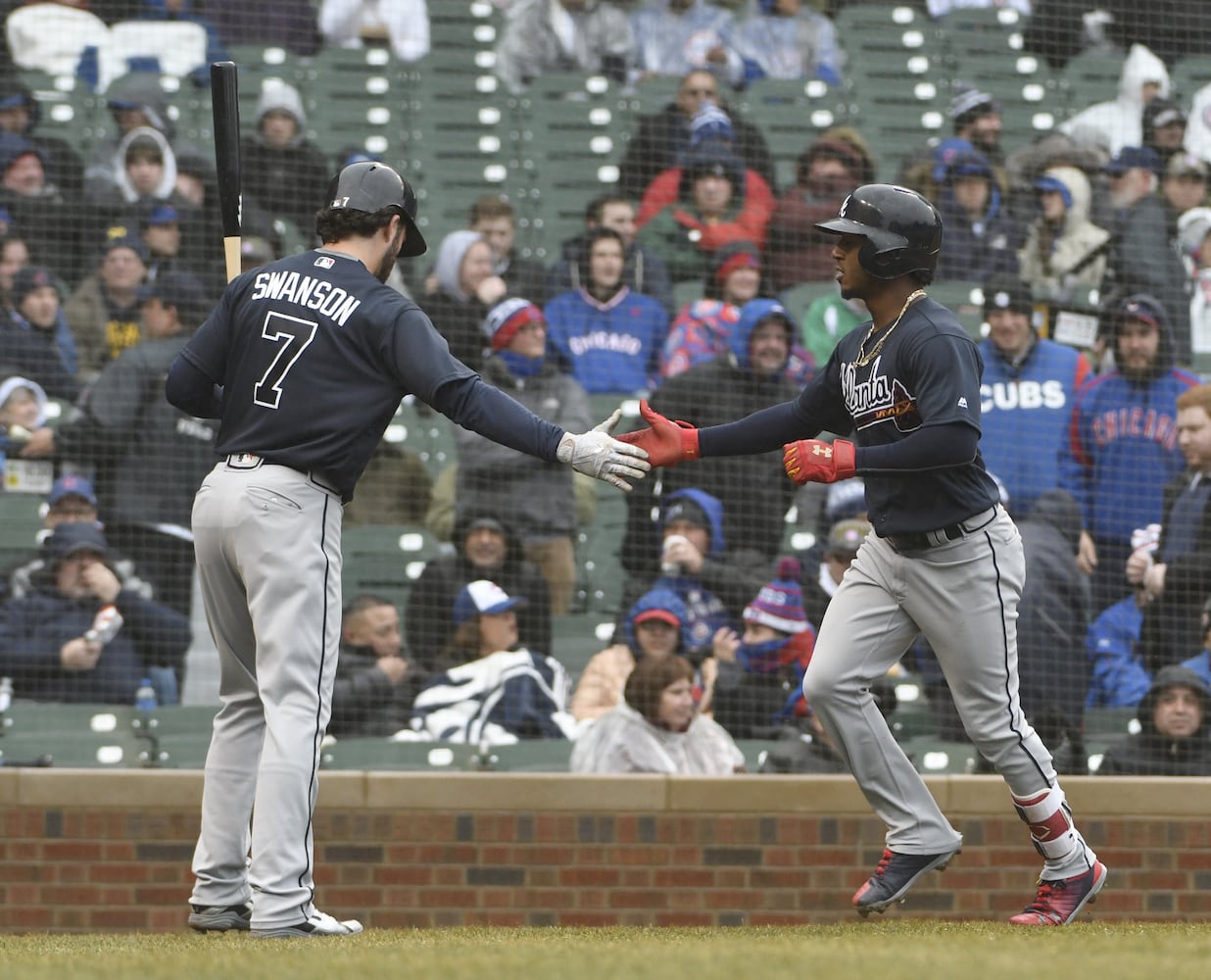 Photos: Braves battle the Cubs in cold Chicago