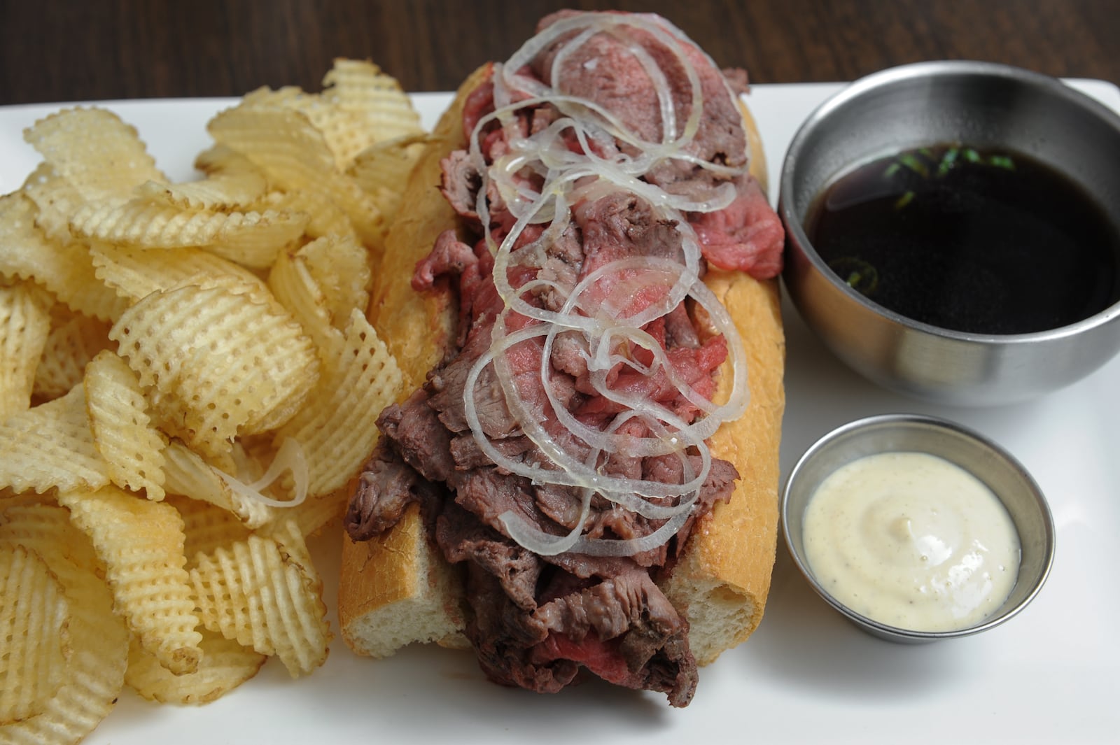 Prime Rib Sandwich at The Mercury. / (Beckysteinphotography.com)