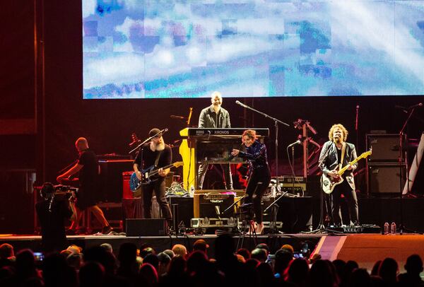 Sugarland, featuring Brandon Bush on keyboards, performed at Mercedes-Benz Stadium on Nov. 15 as part of the inaugural ATLive concert series. Photo: Ryan Fleisher/Special to the AJC