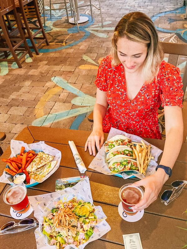 A Havana Cabana guest enjoys a meal from the hotel's Floridita food truck. 
Courtesy of Havana Cabana.