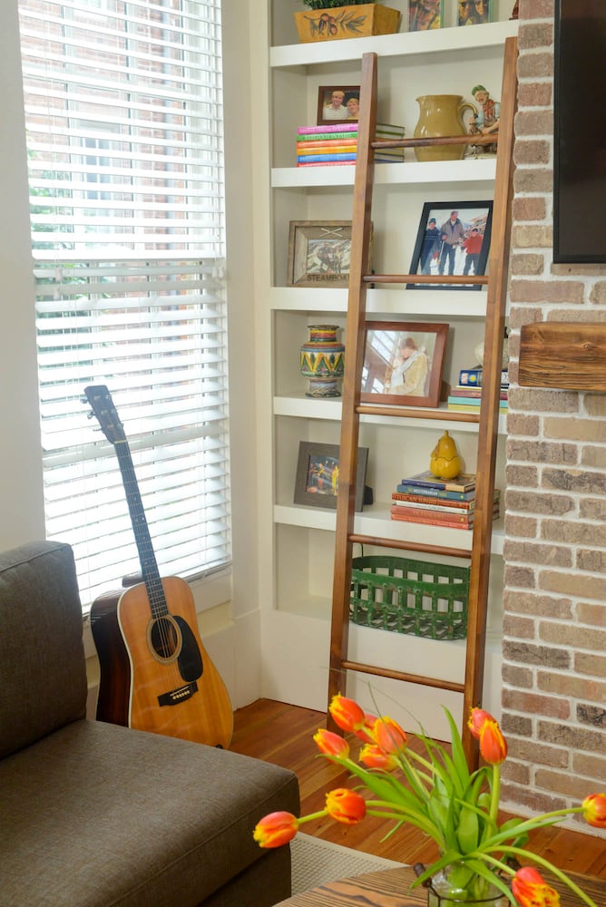 Photos: Roswell home shows off its age and improvements on tour