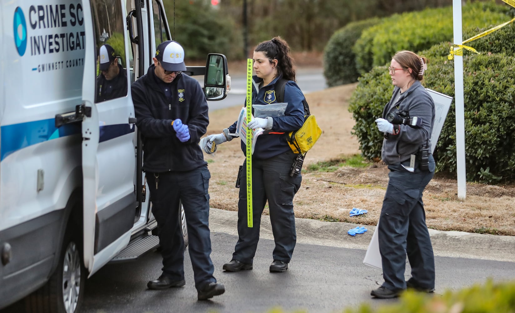 A shooting at a Gwinnett County apartment complex left three people dead, including the suspect, and a fourth injured Tuesday morning, police said.
