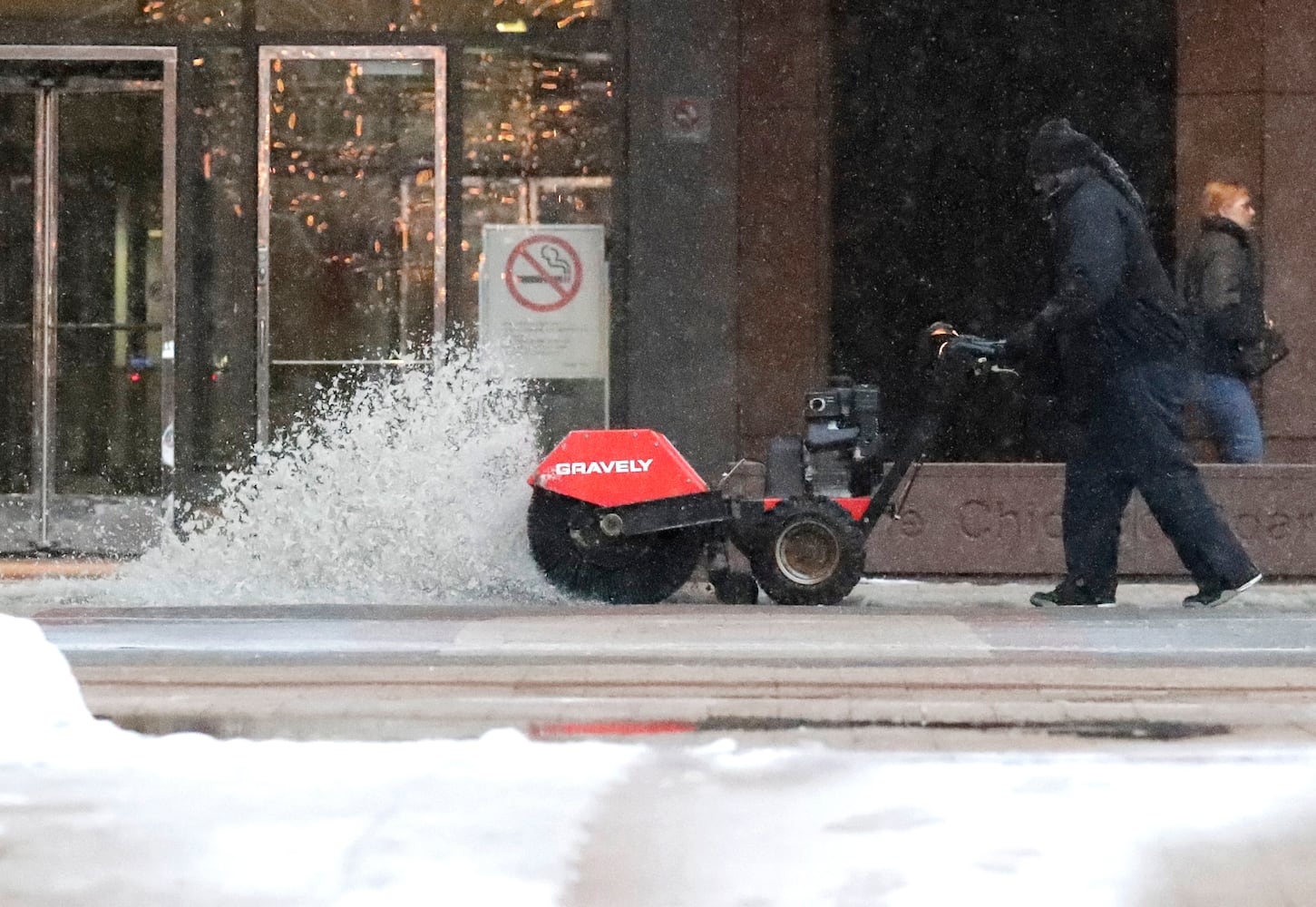 Photos: Deadly winter storm brings snow, ice to Midwest, Mid-Atlantic