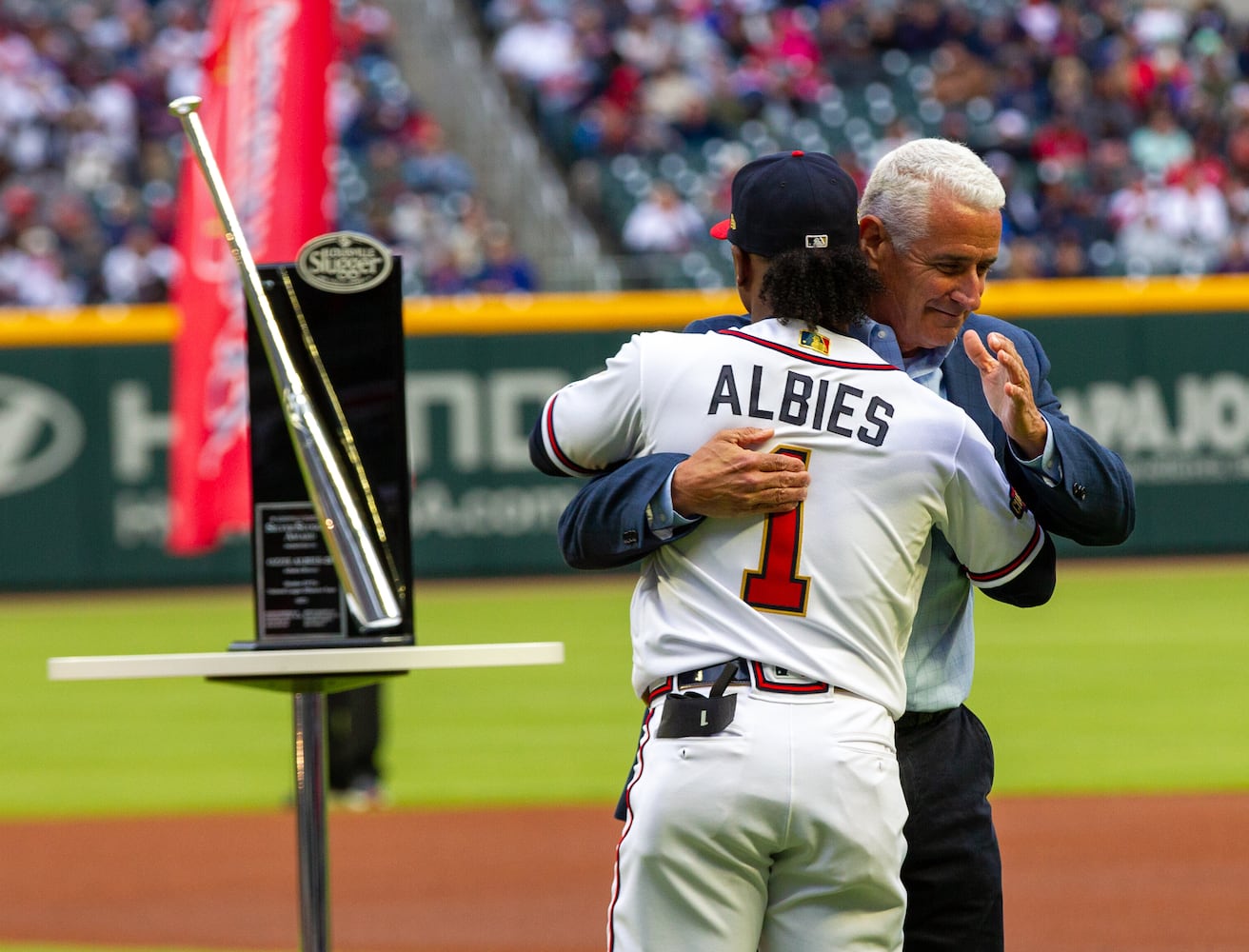 Braves-Reds photo