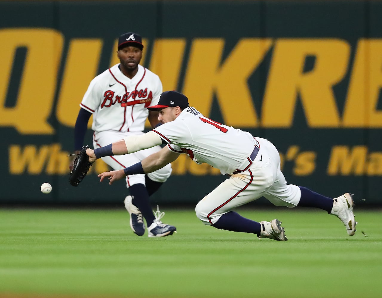 BRAVES PHOTO