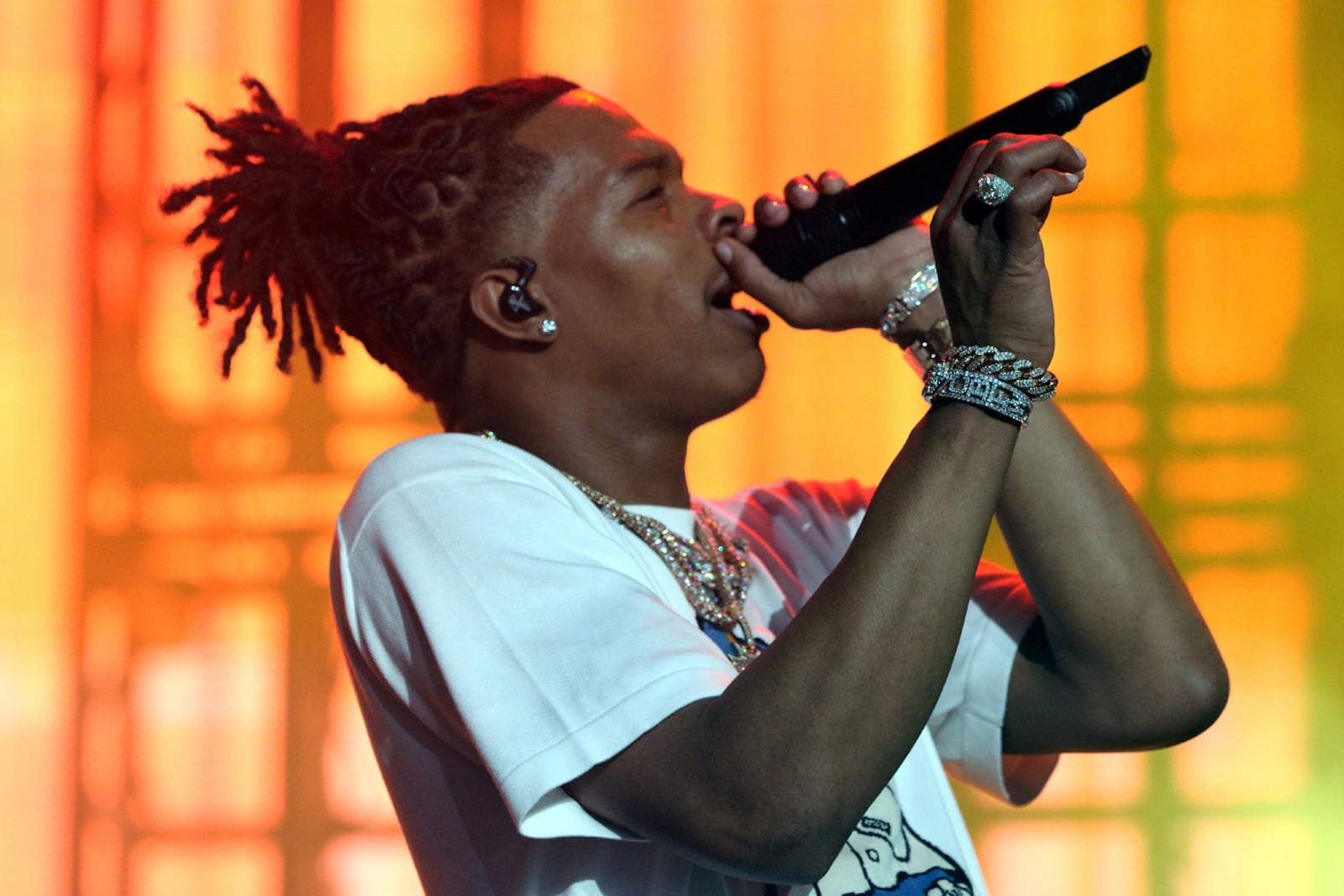 Lil Baby, who will perform at Music Midtown, sings at a sold-out concert at State Farm Arena in Atlanta in December 2022. Photo: Robb Cohen for The Atlanta Journal-Constitution