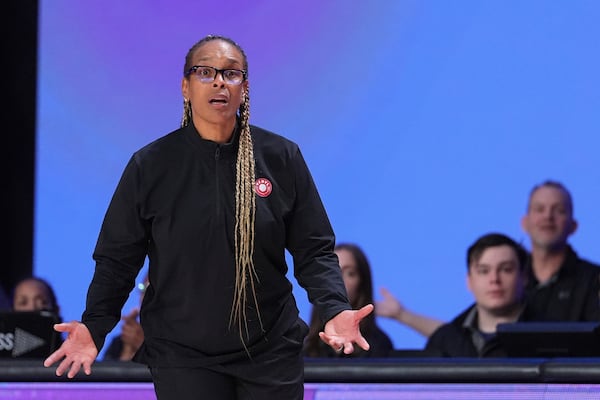 Vinyl head coach Teresa Weatherspoon reacts during Vinyl's Unrivaled 3-on-3 basketball semifinal against the Lunar Owls, Sunday, March 16, 2025, in Medley, Fla. (AP Photo/Rebecca Blackwell)