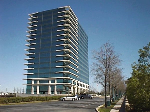 An office tower in the Perimeter Summit development. (Original image source: Hines)