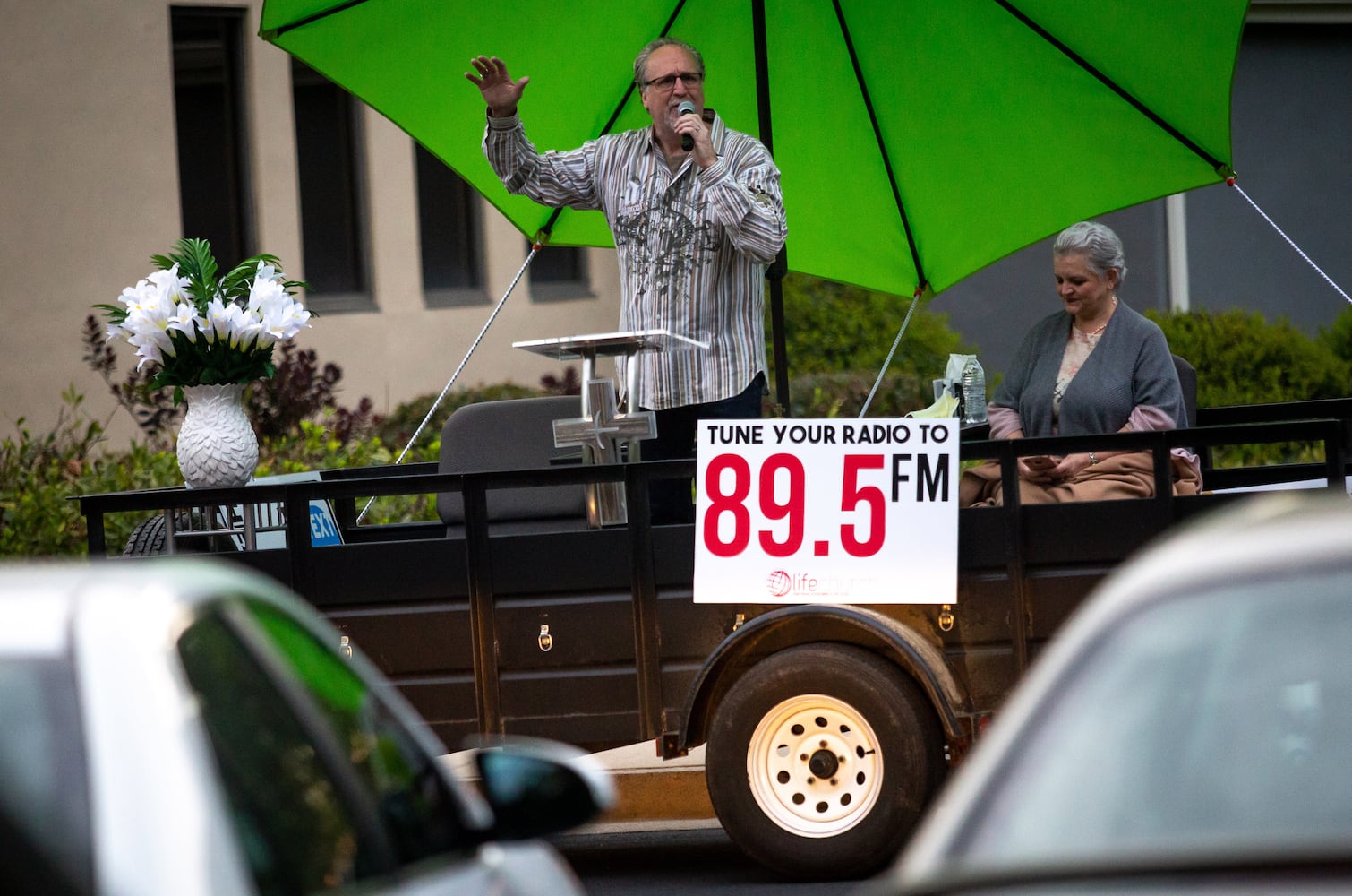 Christians celebrate Easter with drive-in service