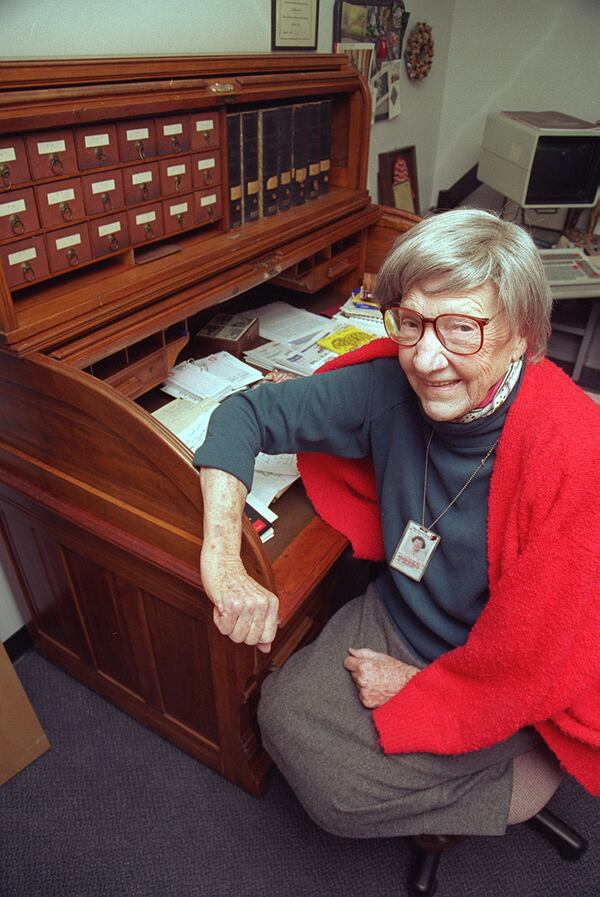 Celestine Sibley at her desk in November 1995. (AJC photo/Renee Hannans)