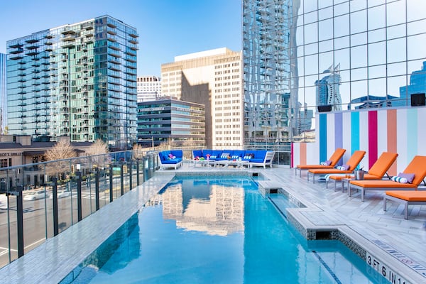 Hotel Colee, formally the W Buckhead, invites guests to their rooftop for a private poolside picnic. 
Courtesy of Michael Kleinberg