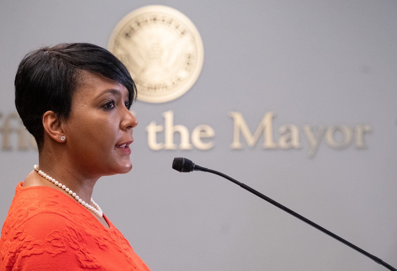 211220-Atlanta-Atlanta Mayor Keisha Lance Bottoms talks to journalists about her term as mayor during a press availability Monday morning, Dec. 20, 2021 at Atlanta City Hall. Ben Gray for the Atlanta Journal-Constitution