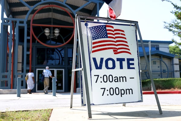 Early voting for the May 24 Georgia primary began Monday, and a record number of voters came out for the first day. (Jason Getz / Jason.Getz@ajc.com)