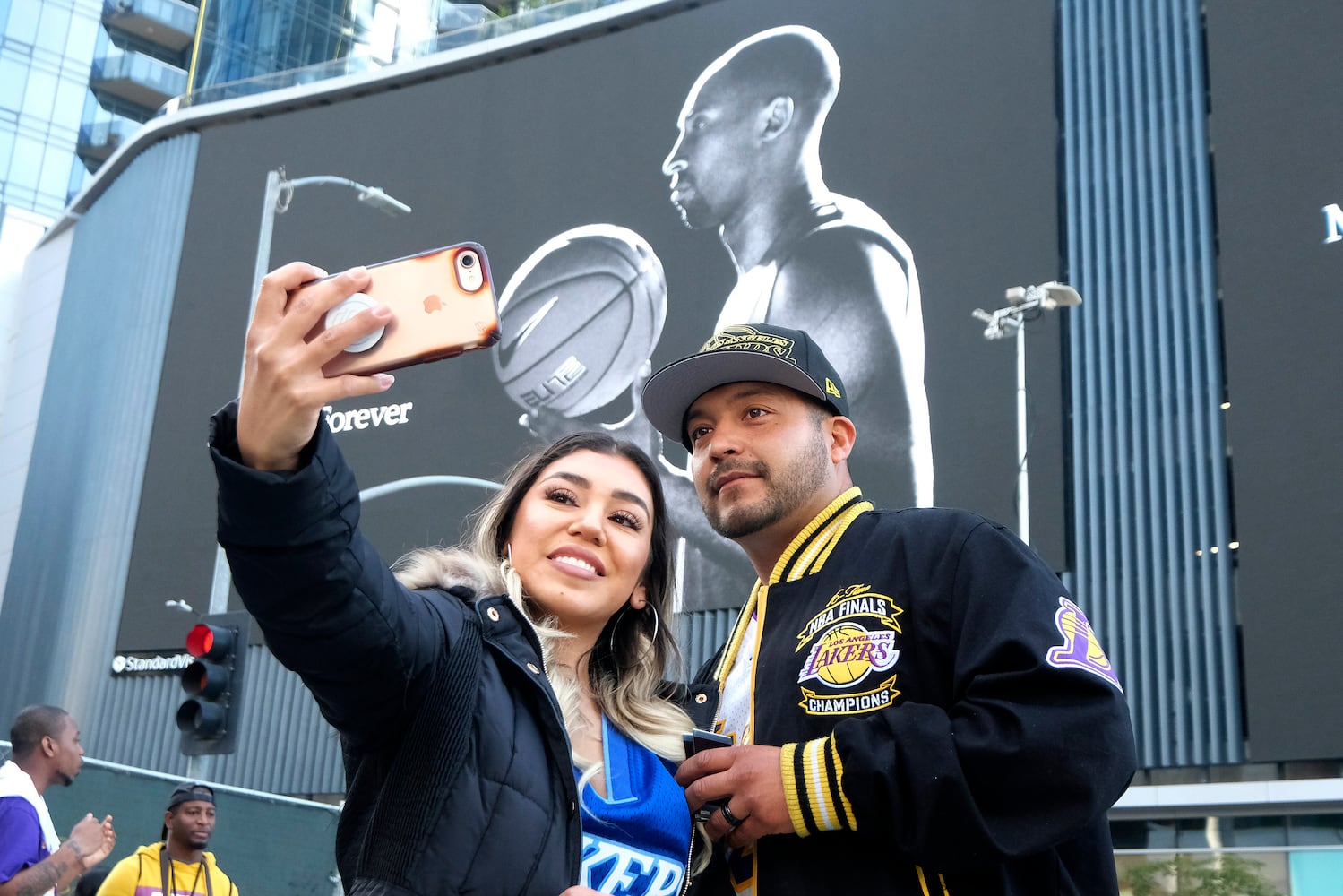 Moments from Kobe and Gianna Bryant’s memorial in Los Angeles