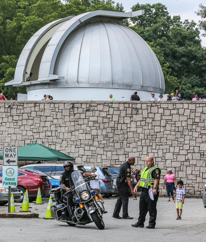 Eclipse draws crowds