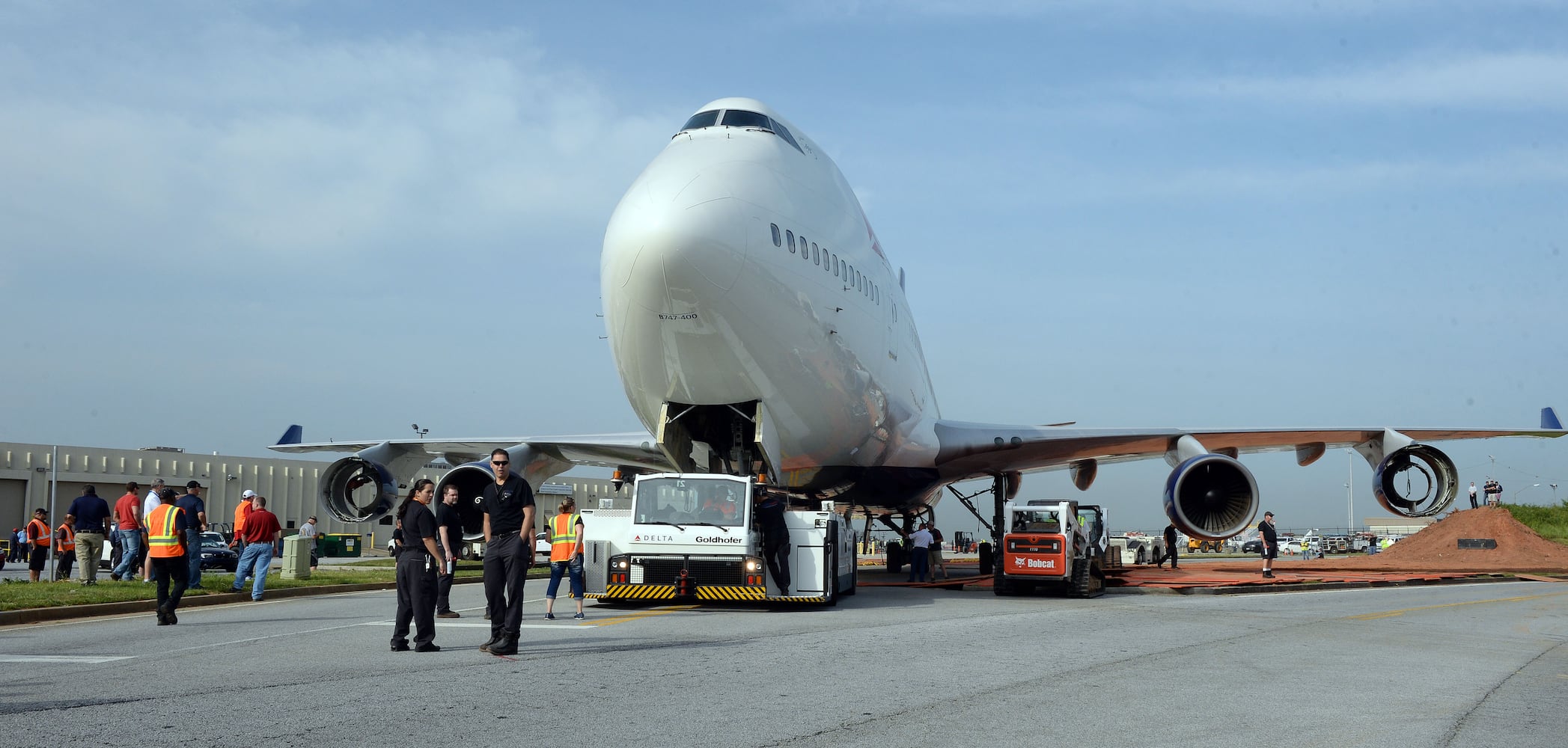 Historic Delta 747 moves to flight museum