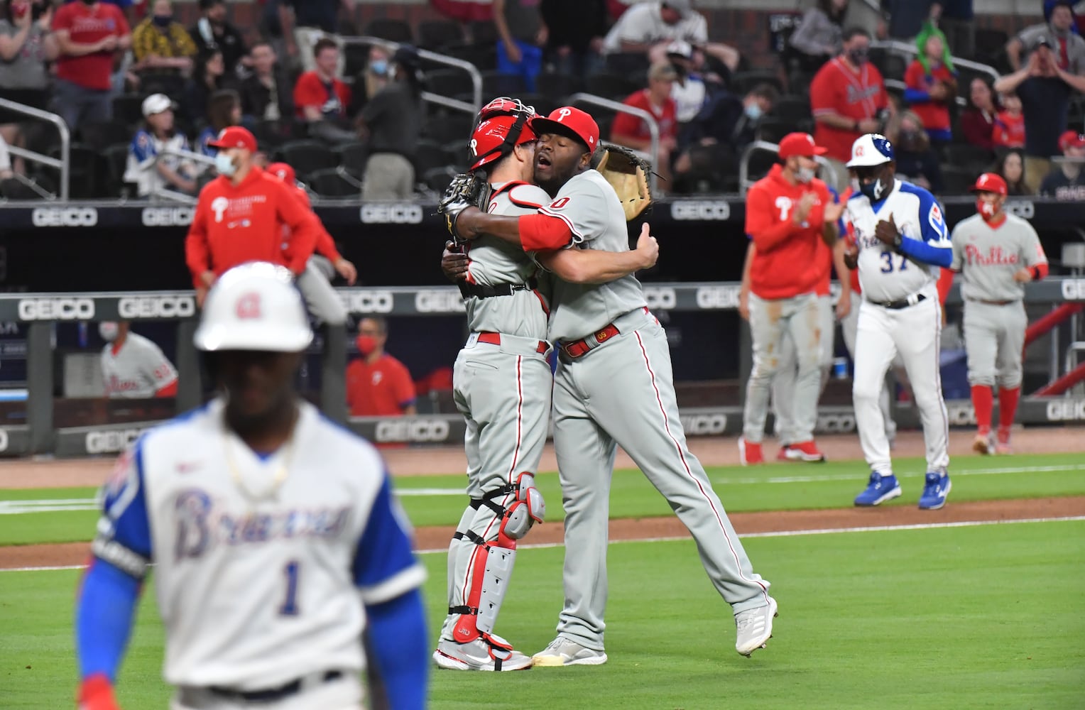 Atlanta Braves vs Philadelphia Phillies game 3