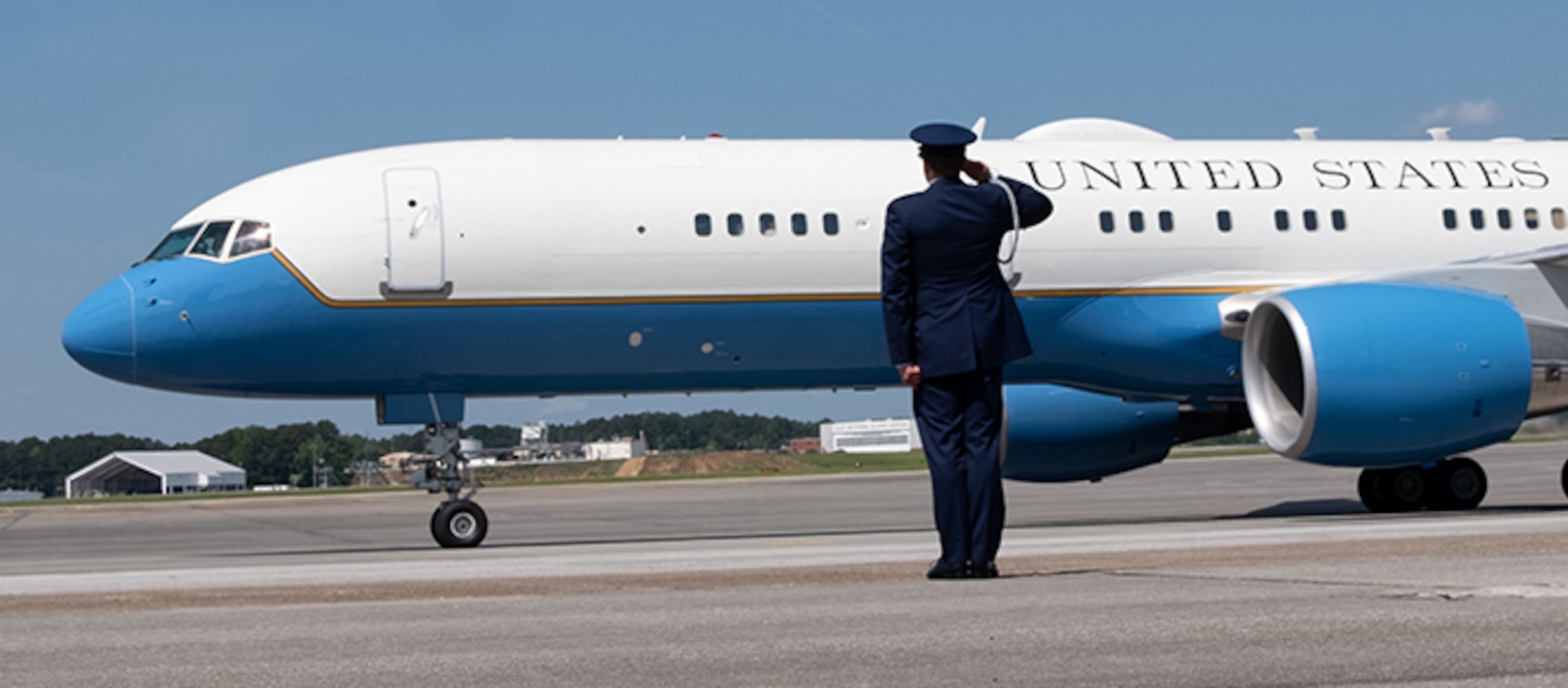 PHOTOS: Pence visits Georgia, praises state’s pandemic response