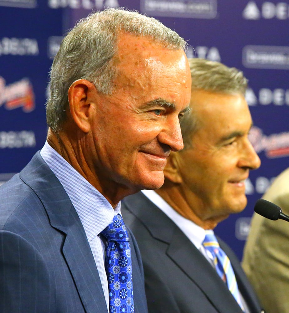 Braves name John Hart interim general manager