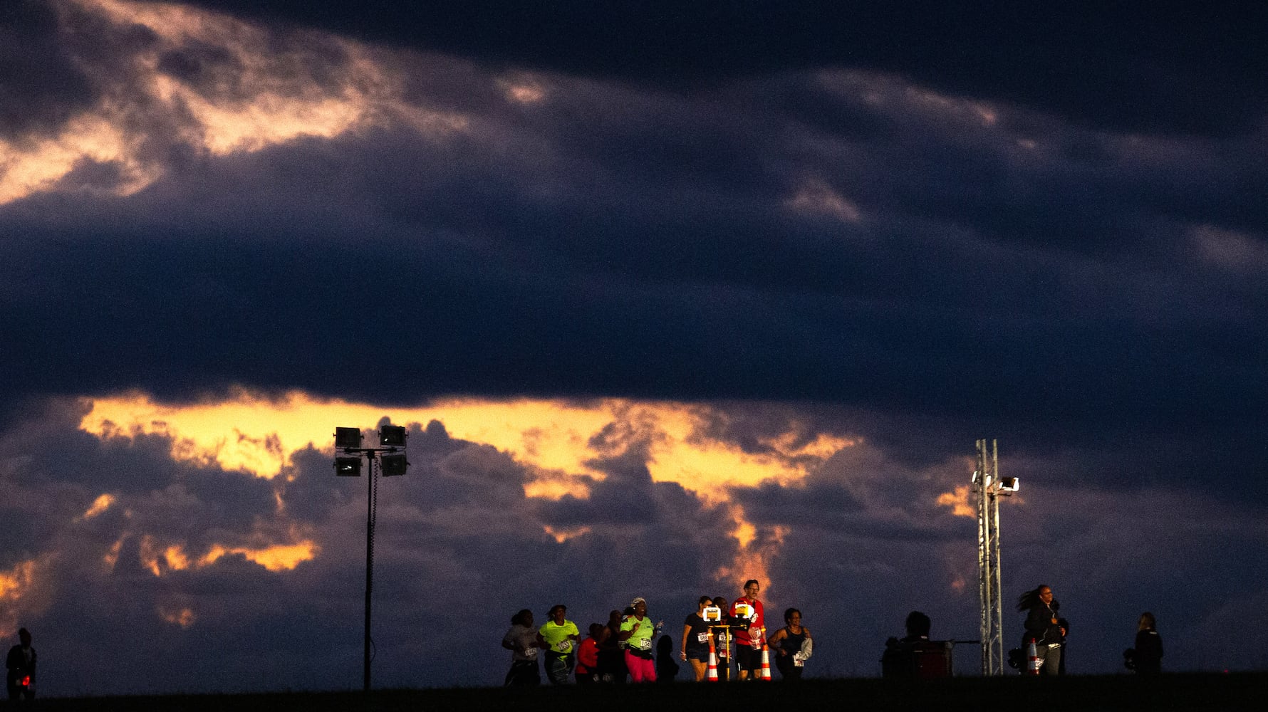 Mayor’s 5K on the 5th Runway.