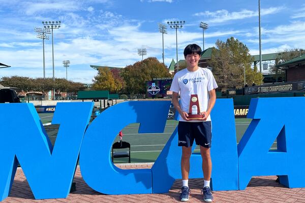 NCAA Men’s Singles Champion Columbia University's Michael Zheng poses for a photo Sunday, Nov. 24, 2024, in Waco, Texas. (Greg Sharko via AP)