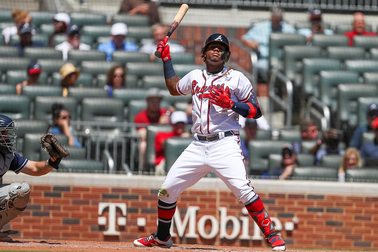 Photos: Foltynewicz, Braves pounded by Padres