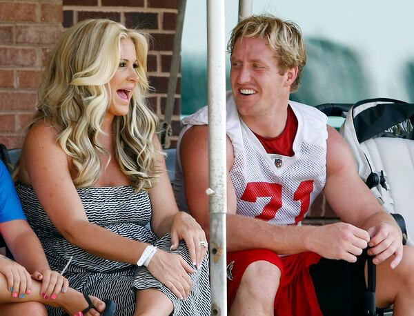 "Real Housewives of Atlanta" star Kim Zolciak and her husband, Atlanta Falcons defensive end Kroy Biermann, recently announced they're expecting twins. Click through to find out which celebrities they can go to for advice on dealing with two babies at once.