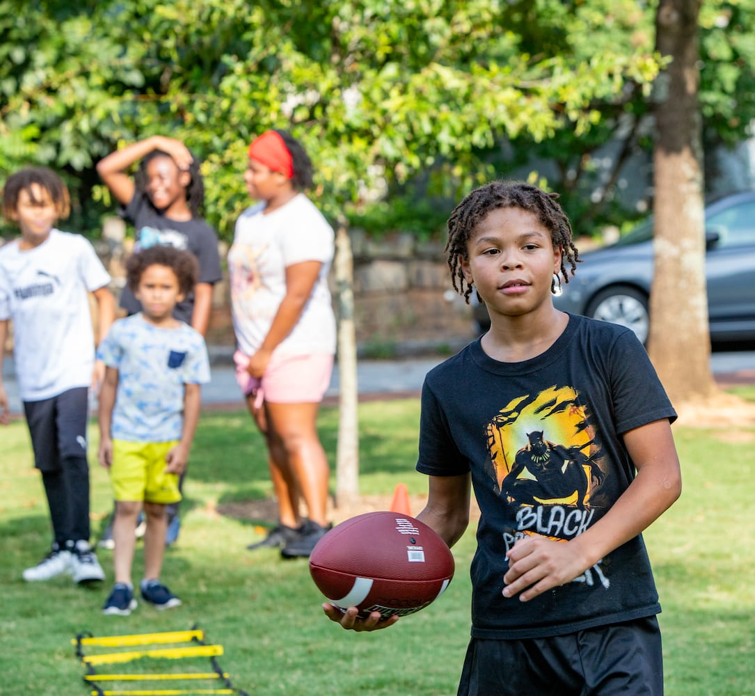 UGA player hosts football camp for kids