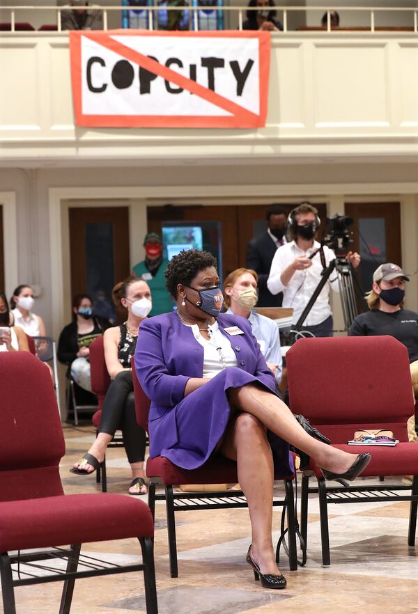 080521 Atlanta: Council President Felicia Moore is socially distanced while attending a town hall meeting held by activists gathering public input in opposition to the plans for a new police and fire training facility in DeKalb County at Neighborhood Church on Thursday, August 5, 2021, in Atlanta.   “Curtis Compton / Curtis.Compton@ajc.com”