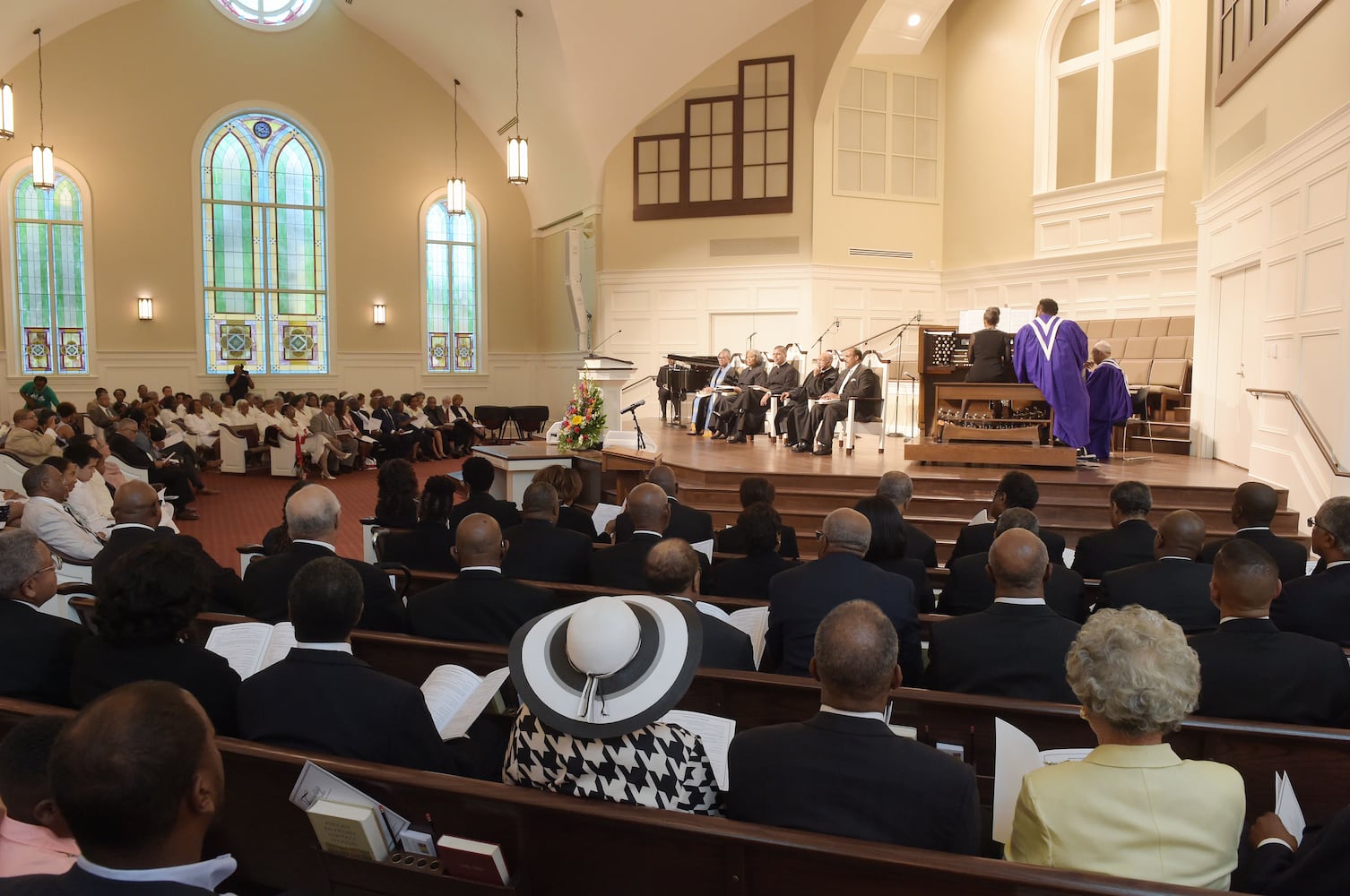 Friendship Baptist Church holds first service in new space