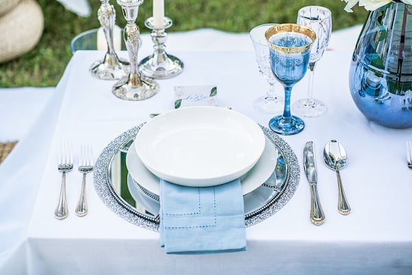 Jasmine Smith Photography - Pretty Luxe Picnics - Backyard