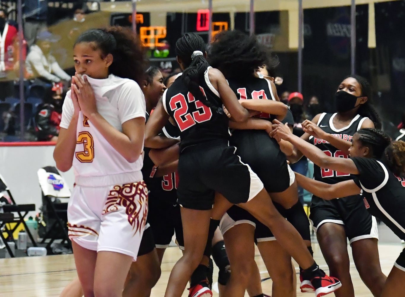 State finals coverage: Class 5A girls -- Woodward vs. Forest Park