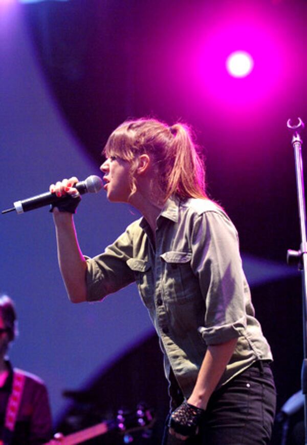 Cat Power performing at the short-lived Echo Project music festival in South Fulton in 2007.